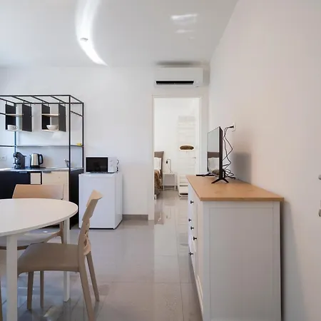 Modern Near With Kitchenette Apartament Wenecja